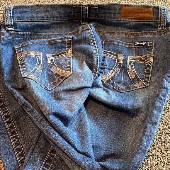 Seven7 Skinny Easy Fit Jeans Size 8 in EUC - Picture 3 of 10